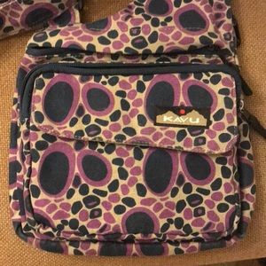Kavu sling shoulder hiking/day to day bag